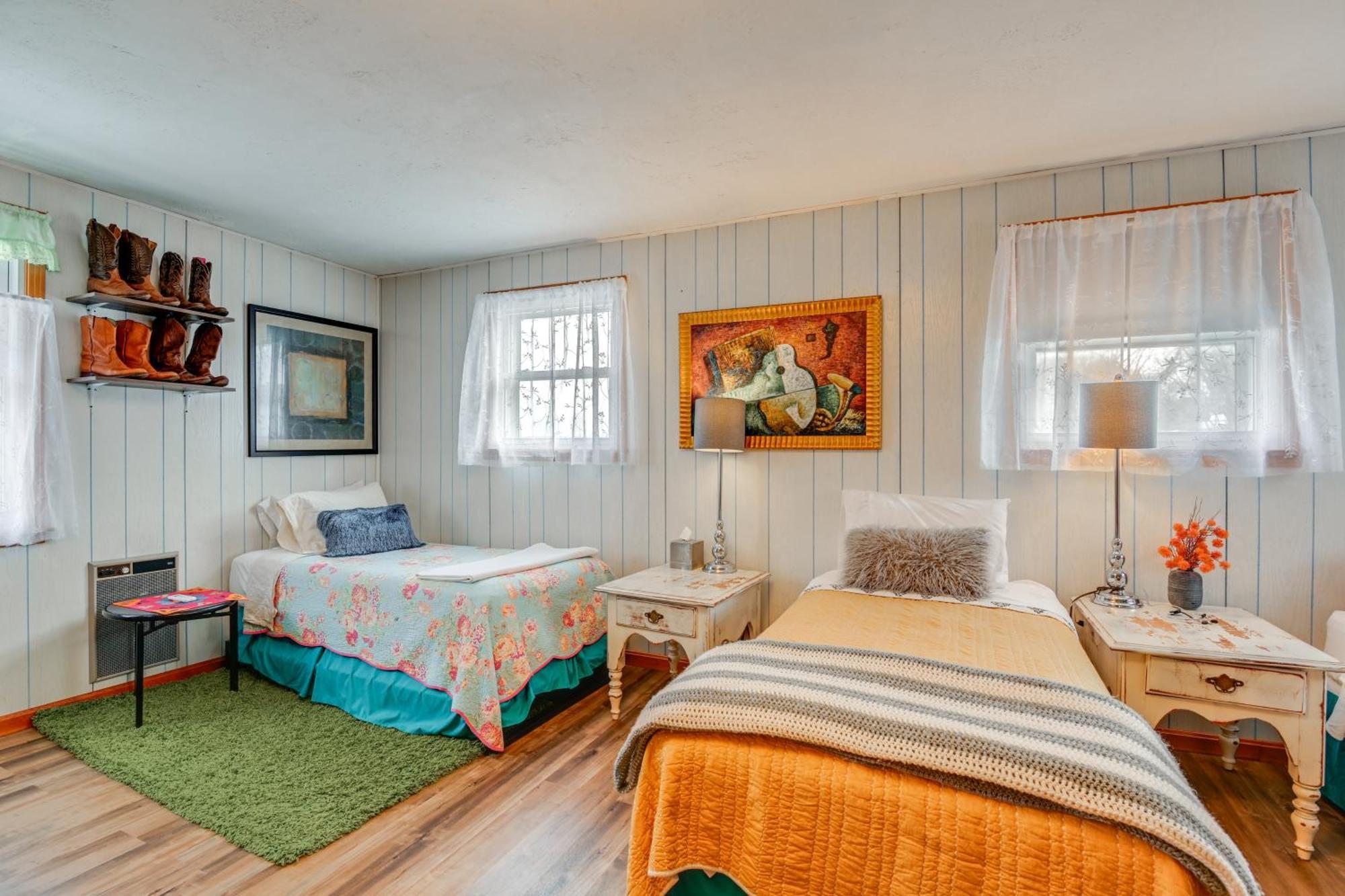 6 Mi To Downtown 70S-Themed Home In Nashville! Εξωτερικό φωτογραφία